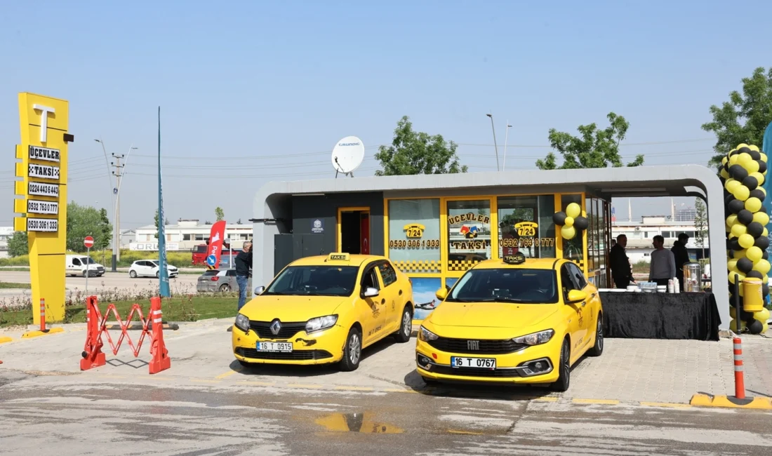 Bursa’da Nilüfer Belediyesi, kentteki modern, tek tip taksi duraklarına bir