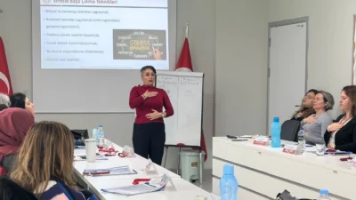 Bursa İl Sağlık Müdürlüğü’nde görevli 11 sağlık personeli daha teorik