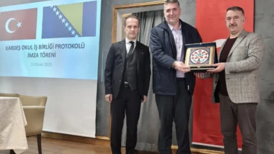 Yunus Emre Enstitüsü’nün destekleriyle, Bursa İl Millî Eğitim Müdürlüğü koordinasyonunda