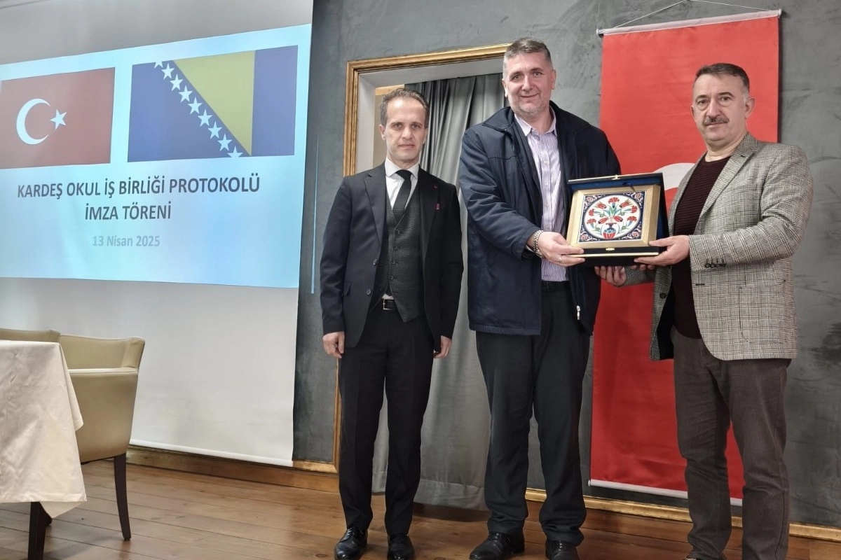 Yunus Emre Enstitüsü’nün destekleriyle, Bursa İl Millî Eğitim Müdürlüğü koordinasyonunda