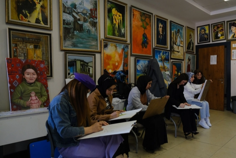 Diyarbakır Büyükşehir Belediyesinin, kültür ve sanat alanında kendini geliştirmek isteyen