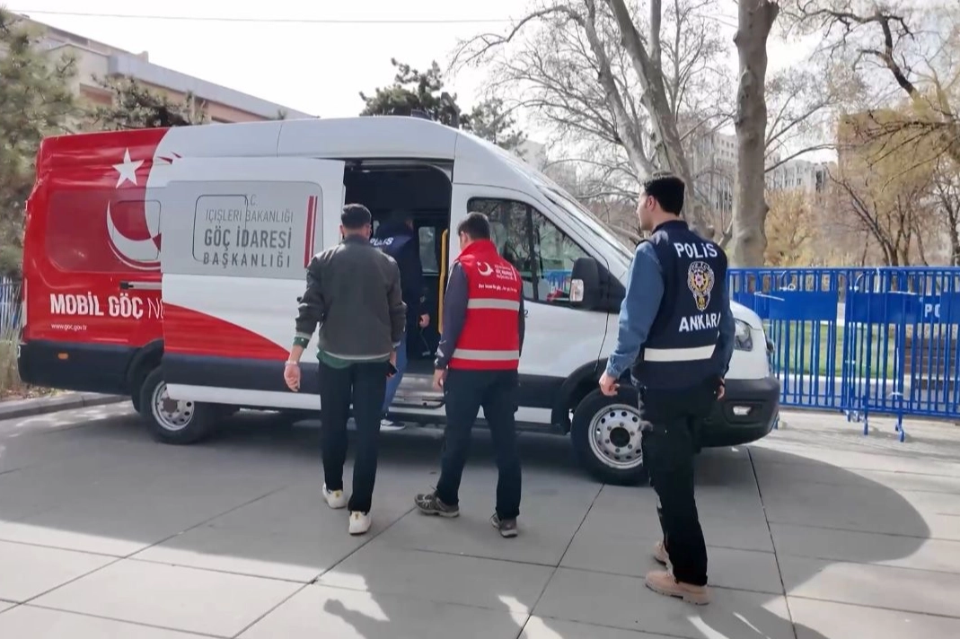 Düzensiz göç ve göçmen kaçakçılığı organizatörlerine yönelik denetimler ve operasyonlar,