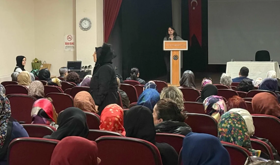 Kocaeli’de Gölcük Belediyesi tarafından düzenlenen “Erken Teşhis Hayat Kurtarır” adlı