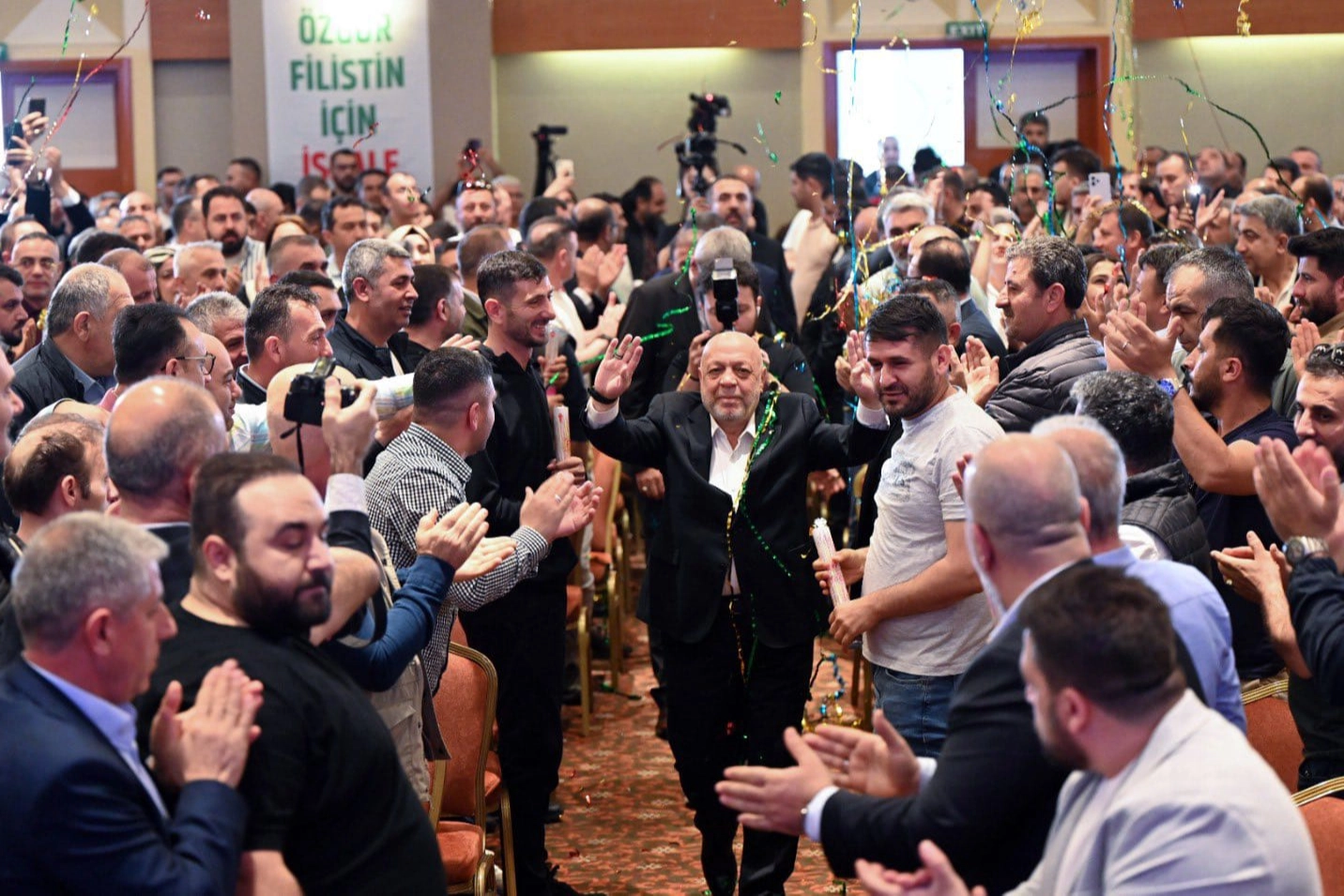 HAK-İŞ Konfederasyonu ve HİZMET-İŞ Sendikası Genel Başkanı Mahmut Arslan Antalya’da