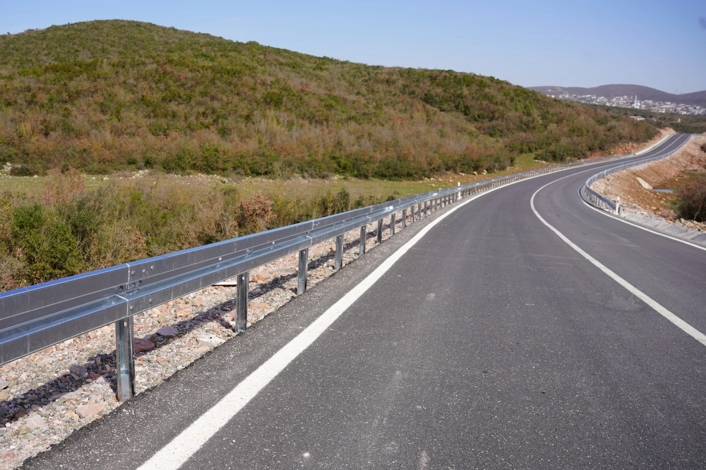 Kocaeli Büyükşehir, Körfez Yukarı Hereke-Dilovası Çerkeşli arasında inşa ettiği yeni