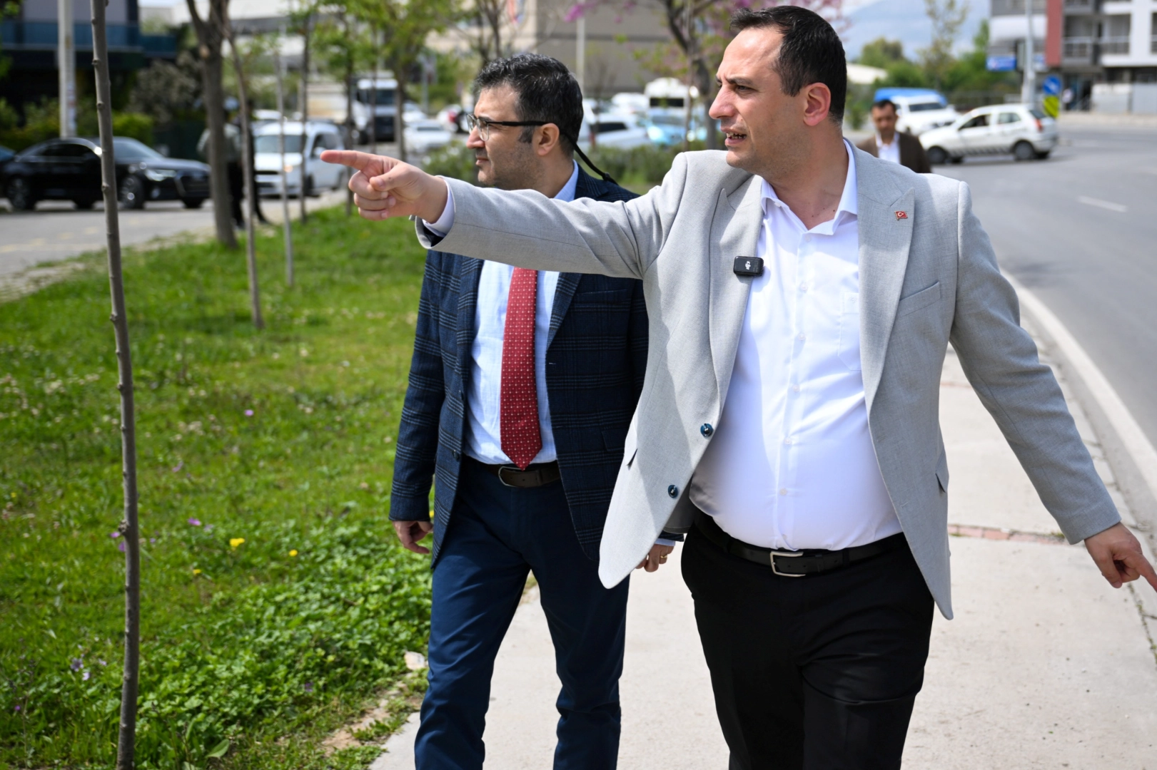 İzmir Bornova Belediye Başkanı Ömer Eşki, İzmir Büyükşehir Belediyesi ve ilgili