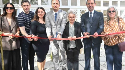 İzmir’de Bornova Belediyesi, Dramalılar Köşkü’nde “Resim ve Seramik Sergisi”ne ev