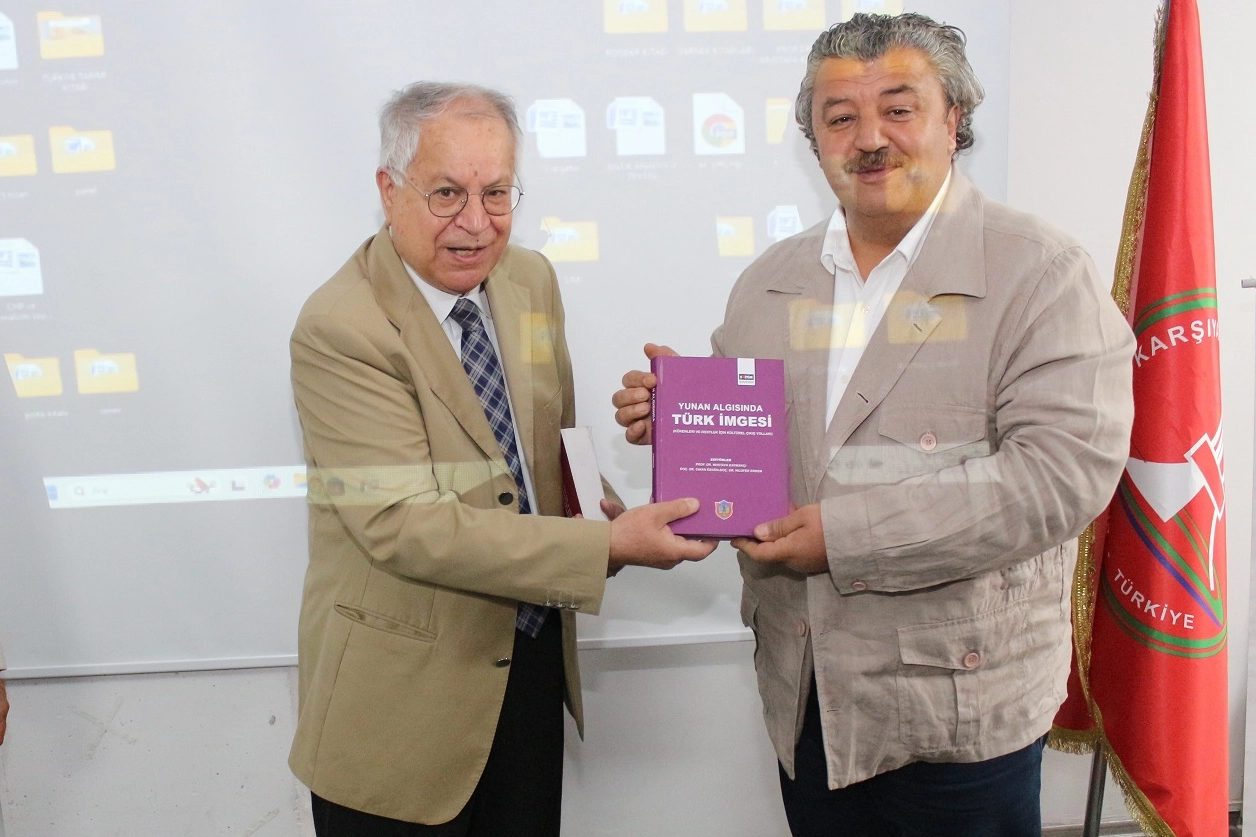İzmir’e bağlı Karşıyaka Belediyesi ev sahipliğinde, “Kadim Türk Yurdu Balkanlar