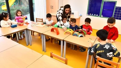 İzmir Büyükşehir Belediyesi tarafından İzmirli çocukların eğlenerek öğrendiği Yuvamız İzmir