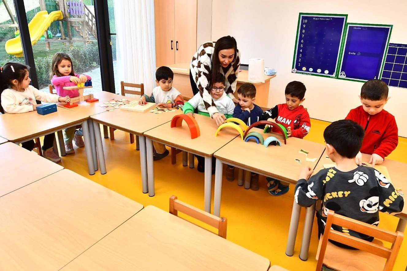İzmir Büyükşehir Belediyesi tarafından İzmirli çocukların eğlenerek öğrendiği Yuvamız İzmir