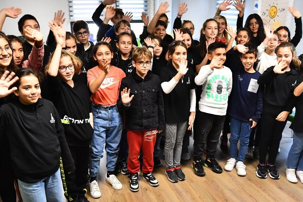 İzmirli çocuklar, kentte kendilerini ilgilendiren konularda söz sahibi olmanın mutluluğunu
