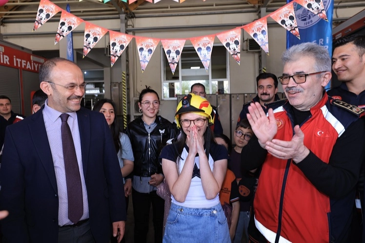 Kayseri Büyükşehir Belediyesi, Engelsiz Yaşam Merkezi öğrencilerinden olan özel gereksinimli