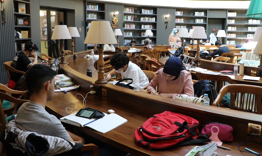 Konya Karatay Belediye Başkanı Hasan Kılca, Kütüphaneler Haftası dolayısıyla yayımladığı