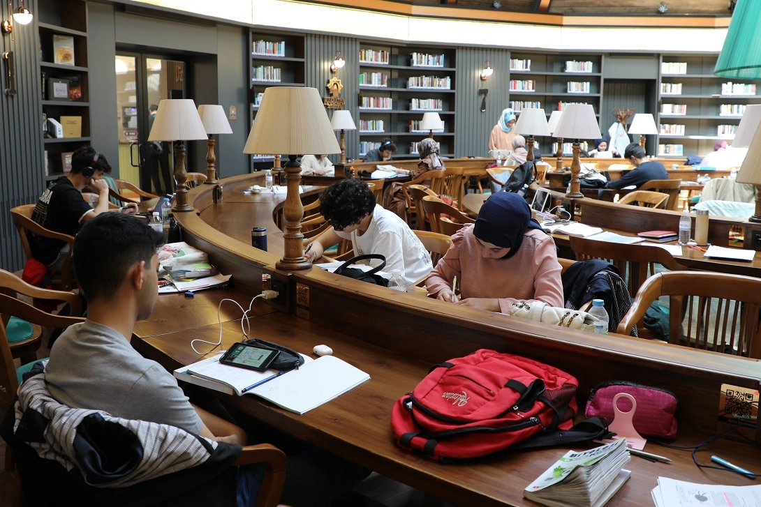 Konya Karatay Belediye Başkanı Hasan Kılca, Kütüphaneler Haftası dolayısıyla yayımladığı