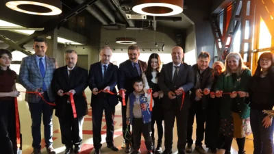 Sakarya Büyükşehir Belediyesi, sanatın kalbi olan Ofis Sanat Merkezi’nde lise