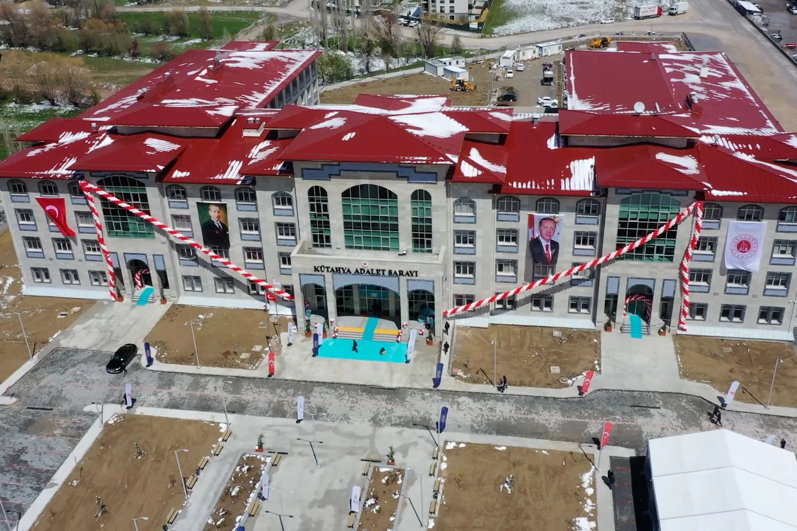 Kütahya’da teknolojik donanımlı Adalet Sarayı’nın açılışı Adalet Bakanı Yılmaz Tunç’un