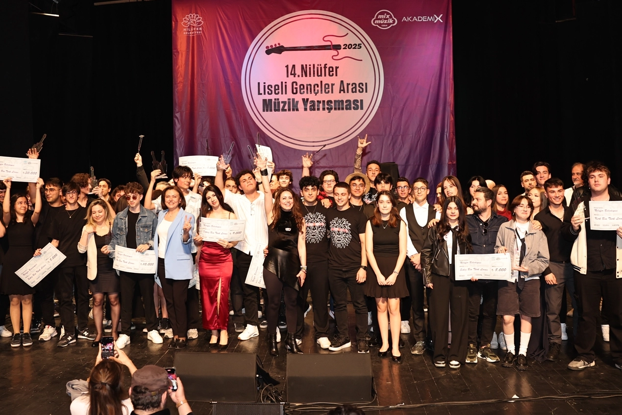 Bursa Nilüfer Belediyesi’nin gençleri müzikle buluşturmak ve yeteneklerini sergilemelerine olanak