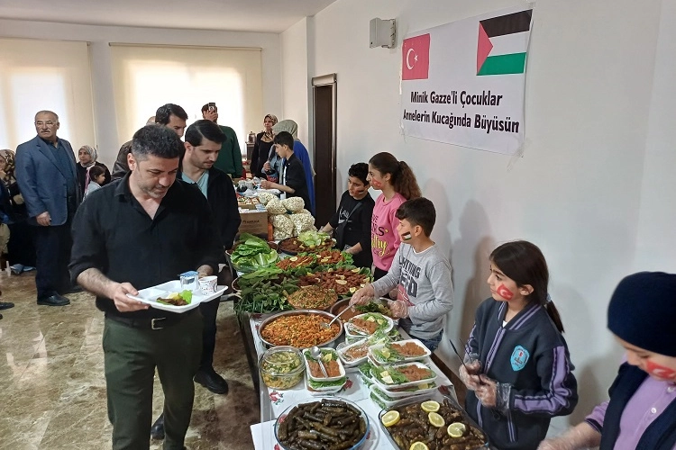 Mardin’in Yeşilli İlçesi Karşıyaka Mahallesi’nde bulunan Ahmet Demir İlköğretim Okulunda