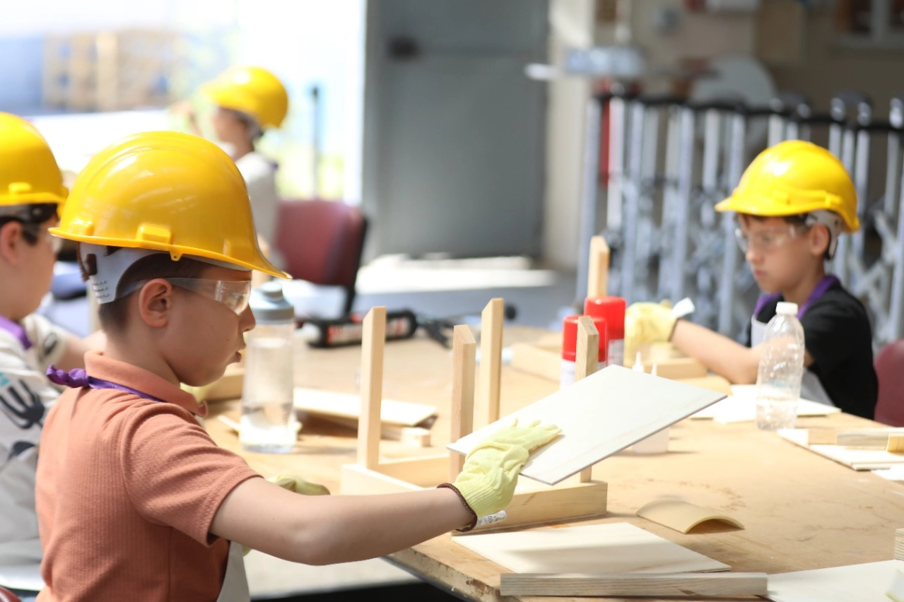 Muğla Büyükşehir Belediyesi, “Hayatımın Ustasıyım” projesi kapsamında çocuklara yönelik özel