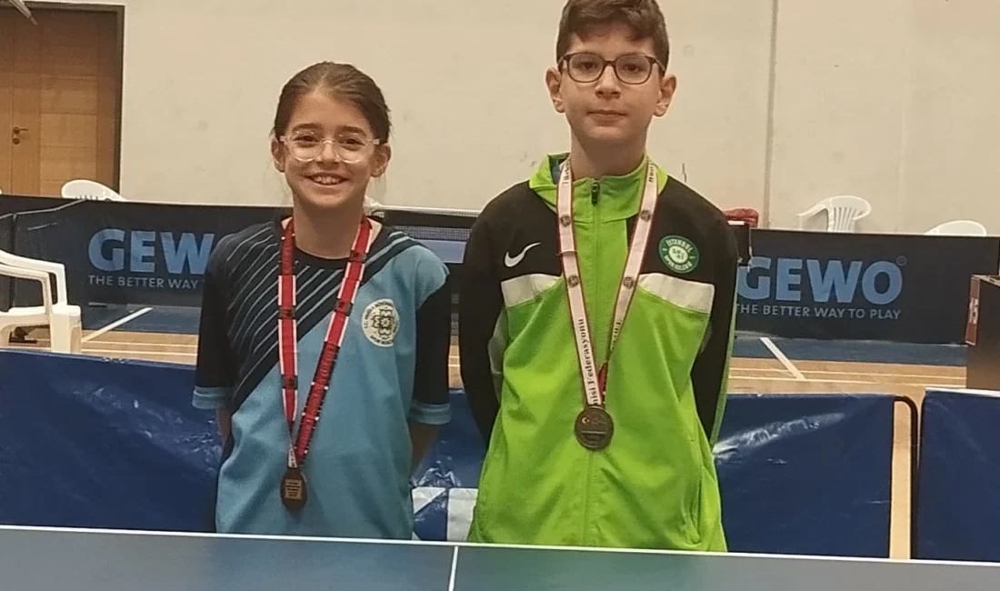 Muğla Büyükşehir Belediyesi Masa Tenisi sporcusu Aybige Feride ÜstündağÇorum’da düzenlenen