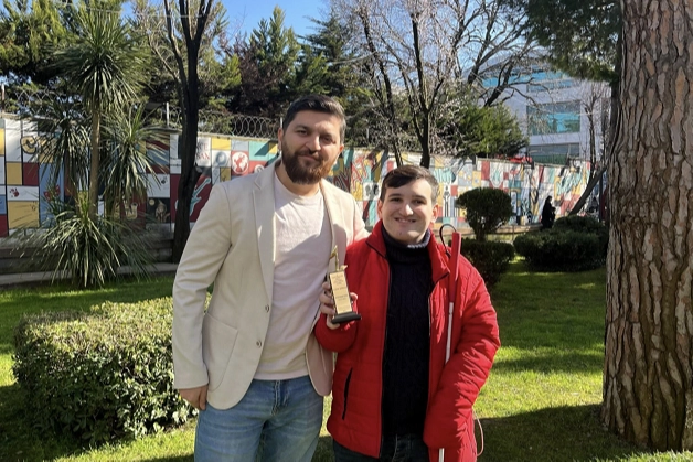 Üsküdar Üniversitesi İletişim Fakültesi öğrencisi Serdar Karan, Türkiye Gazeteciler Cemiyeti