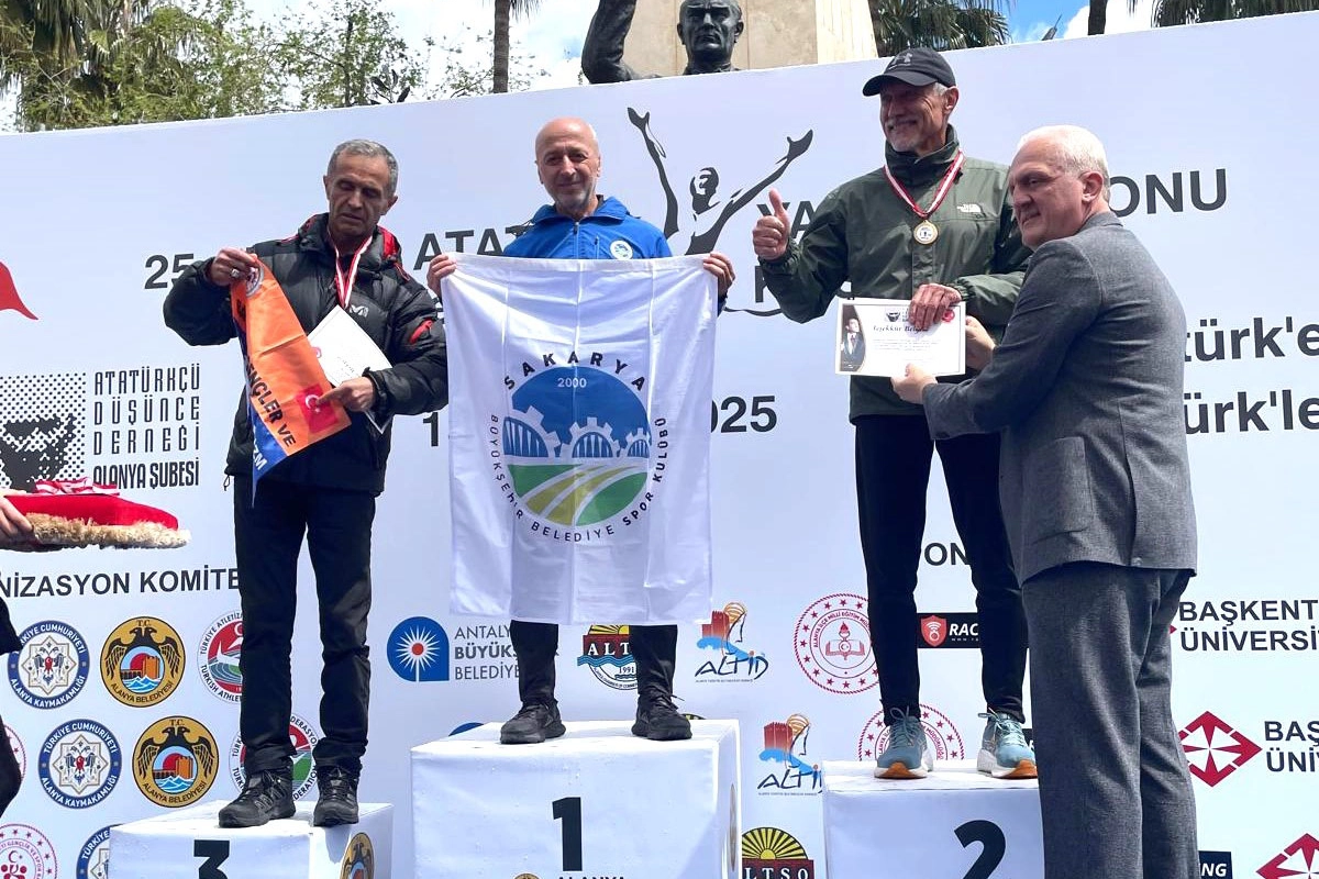Sakarya Büyükşehir Belediyesi Spor Kulübü atletizm sporcusu Ali Turan, kariyerindeki