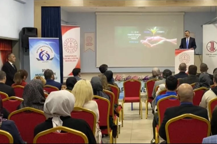 Türk Dil Kurumu Başkan Yardımcısı Doç. Dr. Harun Şahin, “Türk