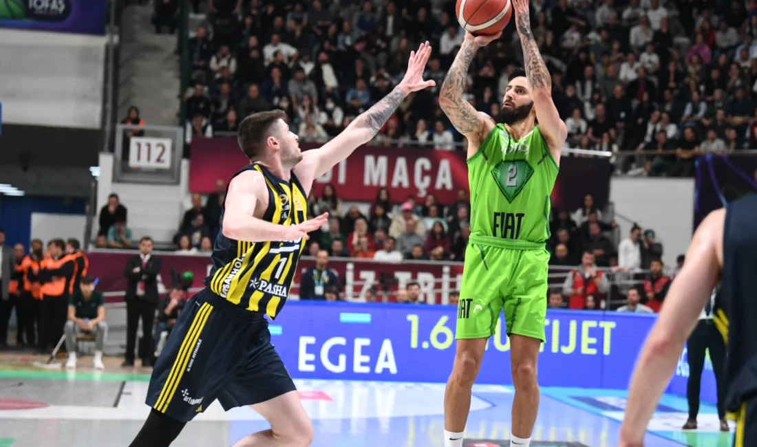 TOFAŞ Basketbol Takımı, ligin 25. haftasında Fenerbahçe Beko’yu ağırladığı maçta