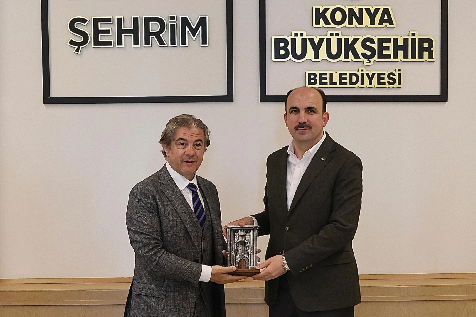 Türkiye’nin Tunus Büyükelçisi Ahmet Misbah Demircan ve beraberindeki heyet, Konya