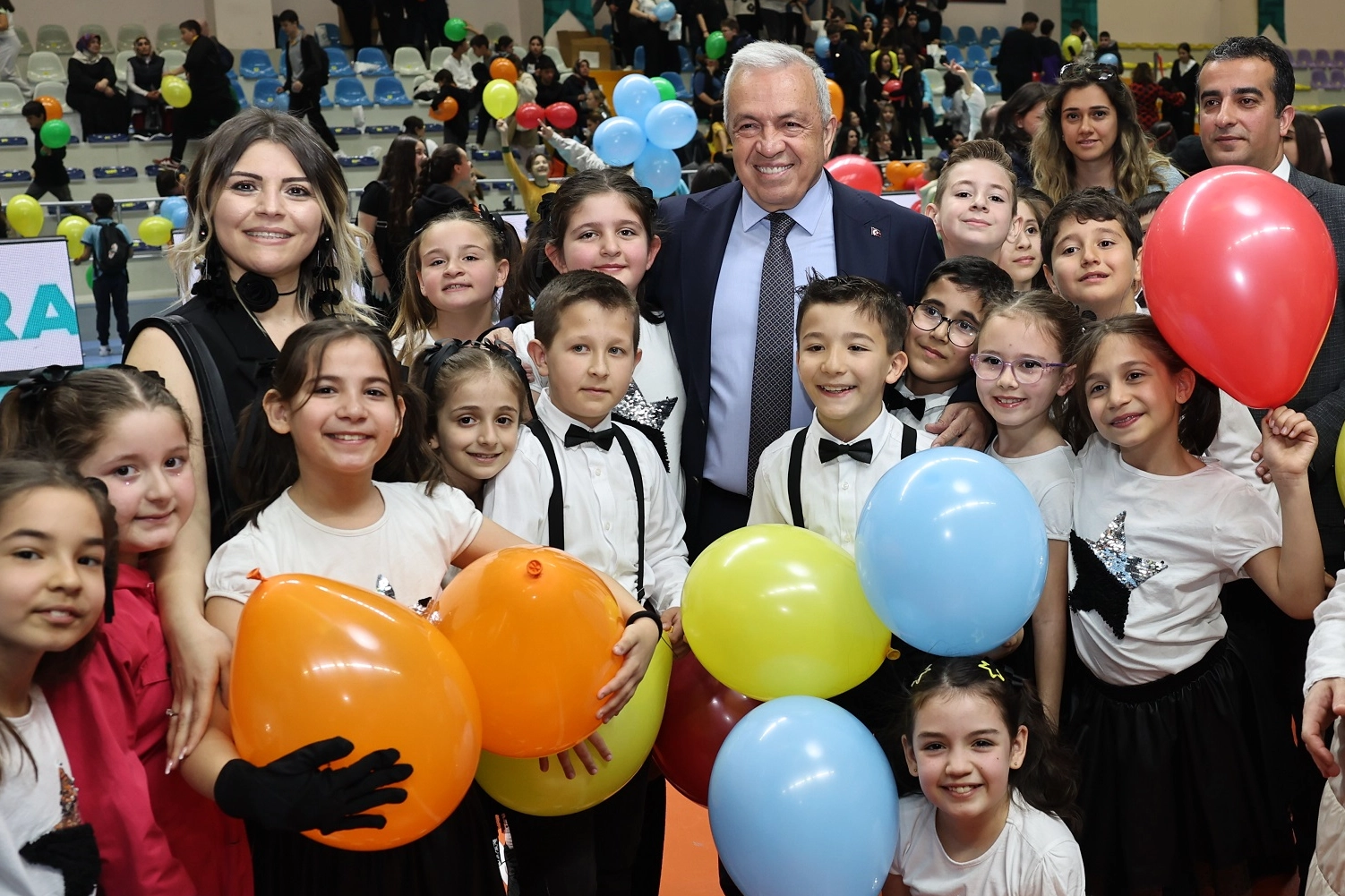 Bu yıl 23’üncüsü düzenlenen Nilüfer Uluslararası Spor Şenlikleri renkli görüntülerle