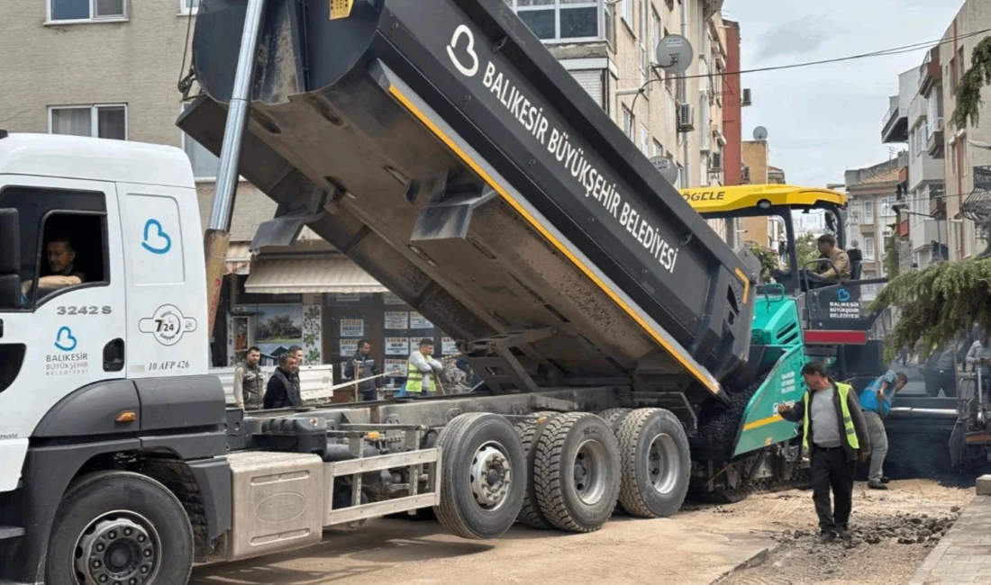 Balıkesir Büyükşehir Belediye Başkanı Ahmet Akın’ın talimatıyla Erdek’te başlatılan altyapı