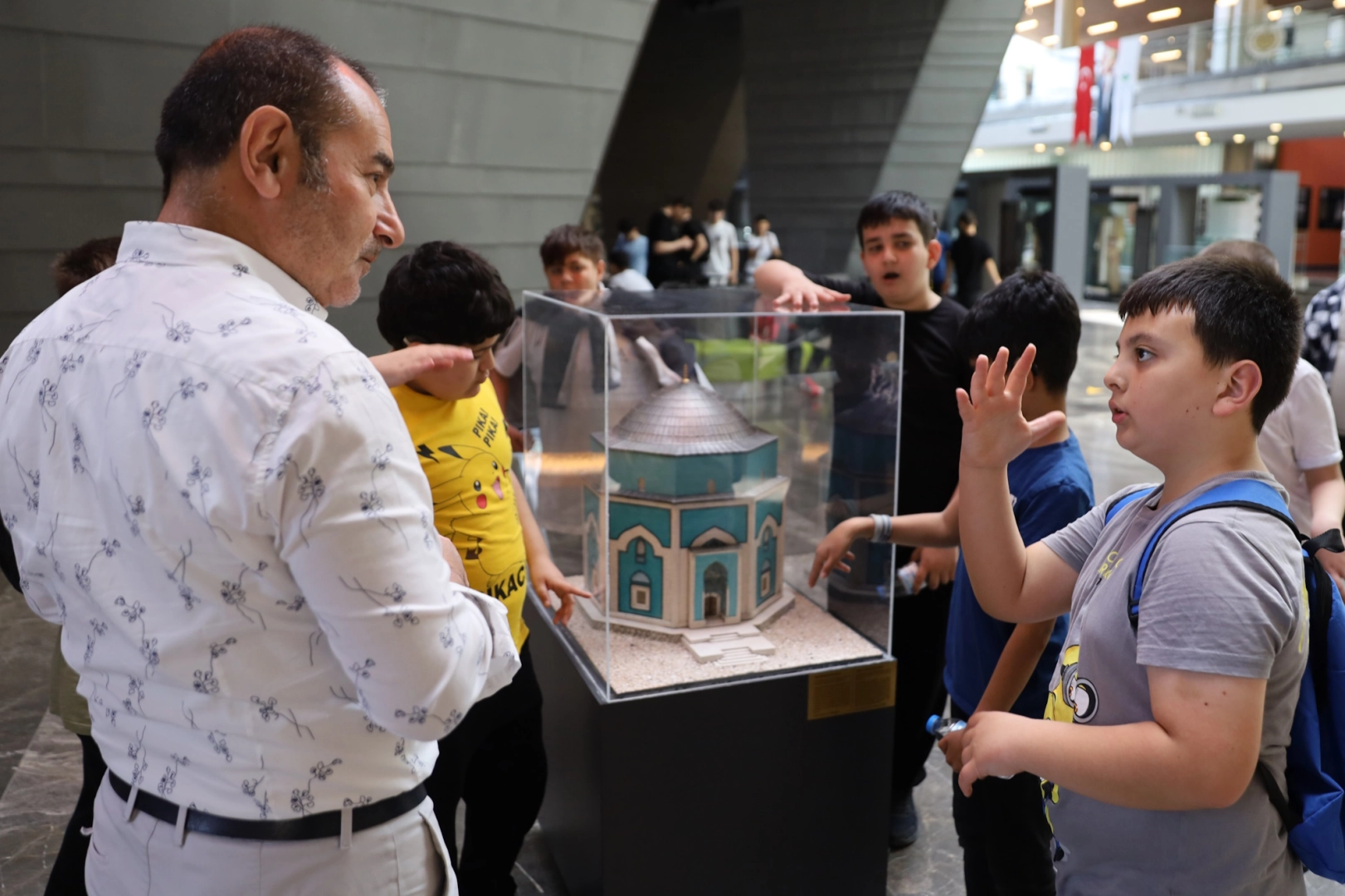 Bursa Büyükşehir Belediyesi, ‘Engelsiz Turizm’ projesiyle özel gereksinimli bireylerin de