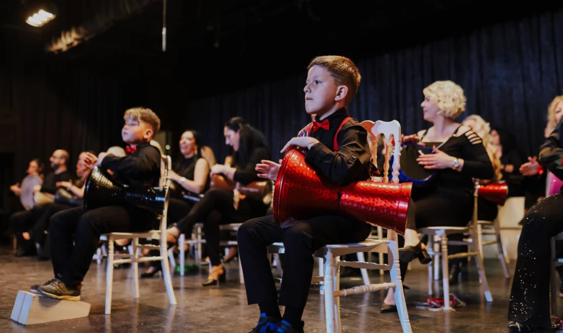 Bursa’da Gemlik Ritim Grubu, unutulmaz bir konserle sanatseverlere müzik dolu