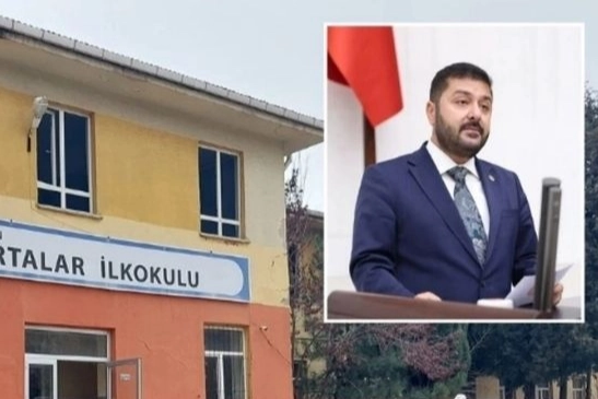 CHP Edirne Milletvekili Ahmet Baran Yazgan, Keşan’daki depreme dayanıksız okullarla
