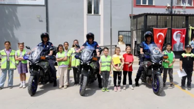 Sakarya Büyükşehir Belediyesi1-7 Mart Trafik haftası kapsamında gerçekleştirdiği anlamlı ve