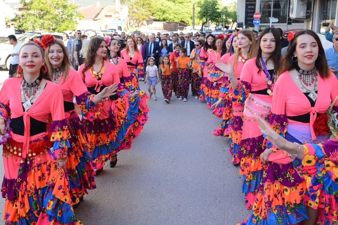 Baharın gelişi olarak kabul edilen Hıdırellez, bir gün önceden 13.