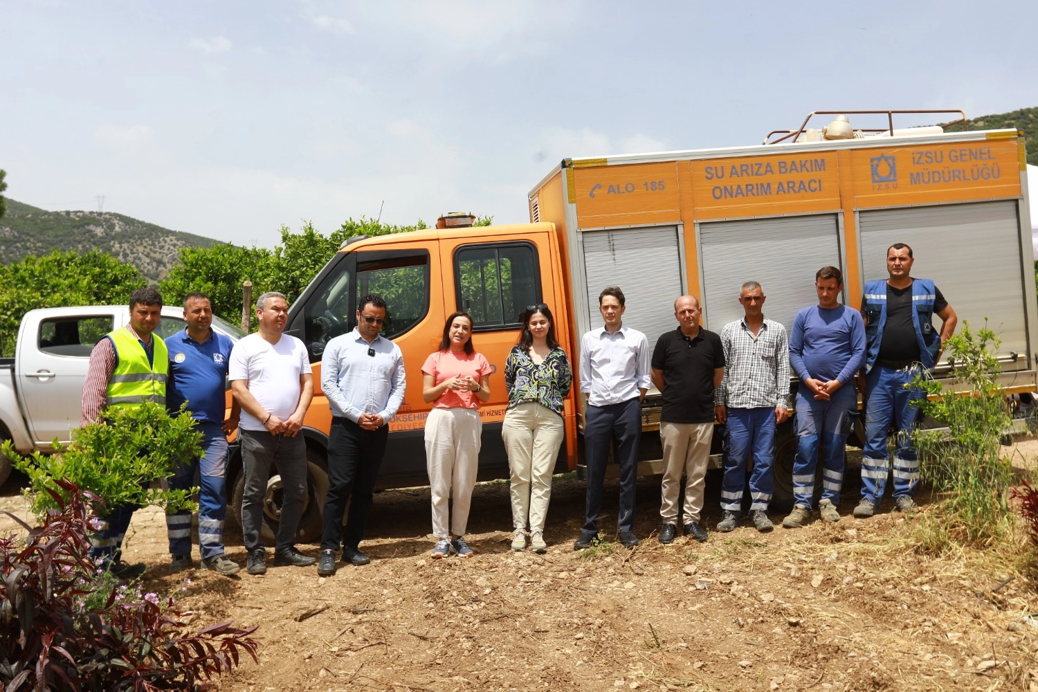 İzmir’de Efes Selçuk Belediye Başkanı Filiz Ceritoğlu Sengel, Kuyumcu Mevkii’ndeki