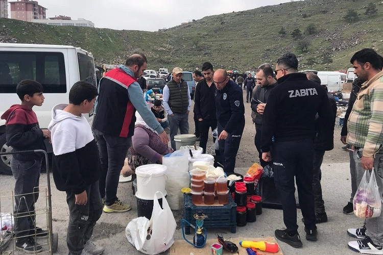 Kayseri Büyükşehir Belediyesi Zabıta Daire Başkanlığı tarafından Kayseri’de kurulan bit