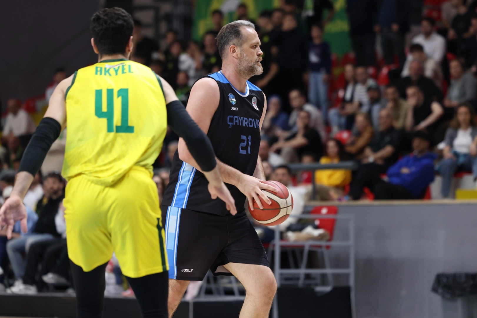 Türkiye Basketbol Ligi İlkan Karaman Sezonu Play-Off Yarı Final Serisi