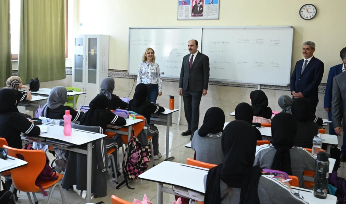 Konya Büyükşehir Belediye Başkanı Uğur İbrahim Altay, Rebii Karatekin Ortaokulu,