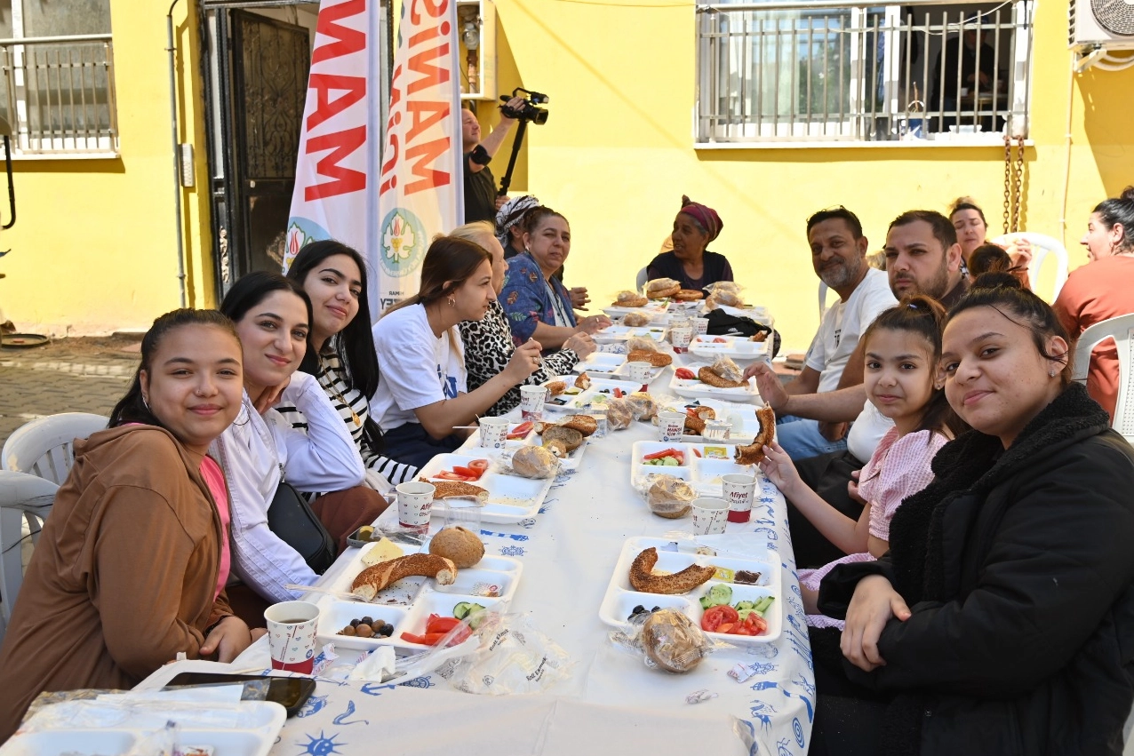 Manisa Büyükşehir Belediyesi, Ayni Ali ve Barbaros mahallelerinde yaşayan yırttaşlarla