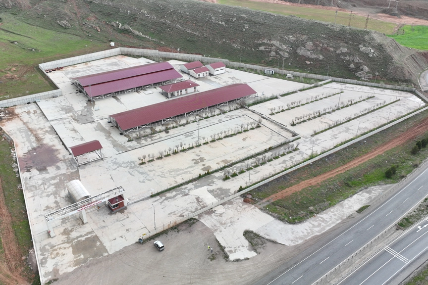 Sivas Belediyesi, 2025 Kurban Bayramı için Kurban Pazarı’nı Kovalı Mevkii’nde