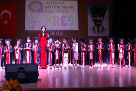 Antalya Büyükşehir Belediyesi’ne bağlı tam zamanlı kreşlerden biri olan Kumluca