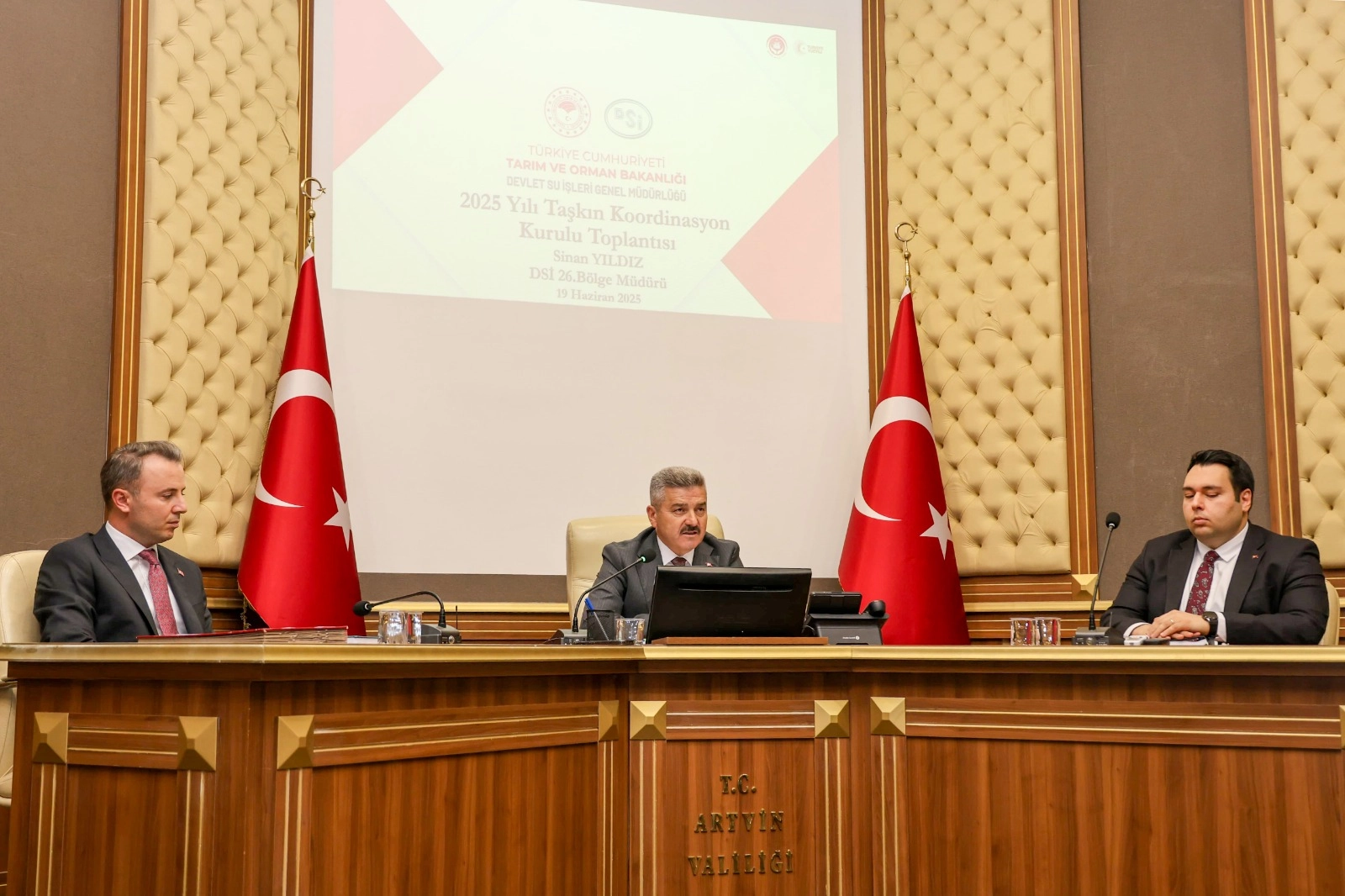 Artvin’de, Taşkın Koordinasyon Kurulu Toplantısı düzenlendi. Bayram SARAYOĞLU / ARTVİN