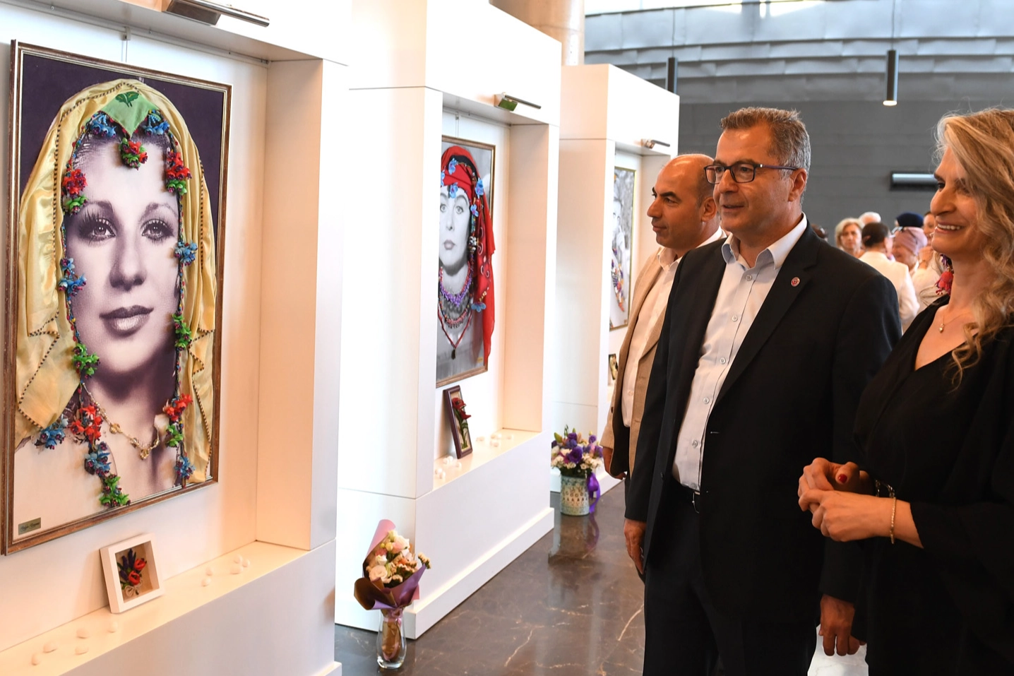 Bursa Osmangazi Belediyesi, Bursalı sanatçı Belgin Ersavaş’ın Yeşilçam’ın usta oyuncularının