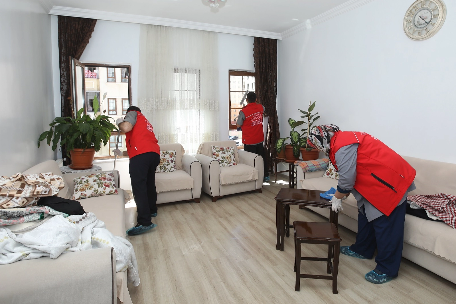 Gaziantep Büyükşehir Belediyesi, Kurban Bayramı öncesinde yalnız yaşayan yaşlı ve