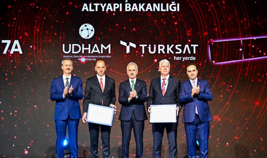 Ulaştırma ve Altyapı Bakanı Abdulkadir Uraloğlu, TÜRKSAT’ın düzenlediği “Bağlantısallığın Yeni