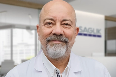Nöroloji Uzmanı Dr. Atilla Kara, beyin ve omurilik sistemini etkileyen