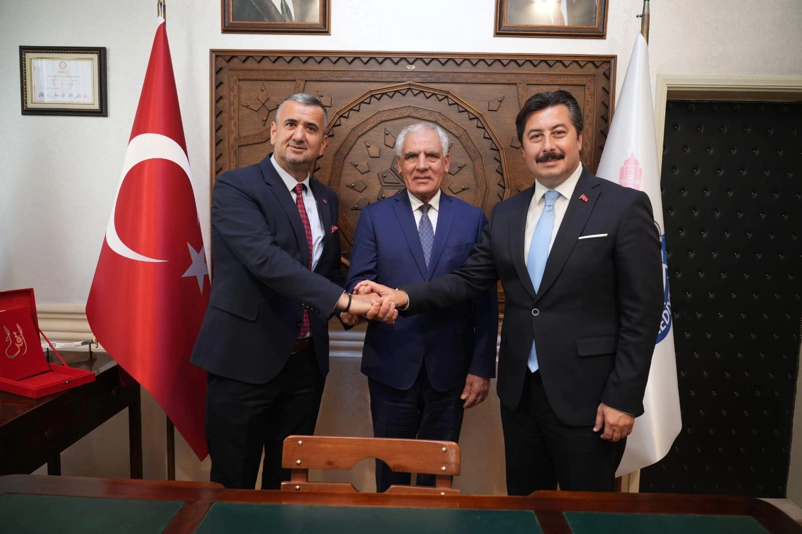 Bursa Yenişehir Belediye Başkanı Ercan Özel, Libya Parlamentosu Milletvekili Mohammad