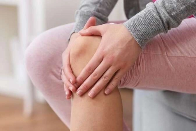Ortopedi ve Travmatoloji Uzmanı Doç. Dr. Nezih Ziroğlu, dizlerde oluşan